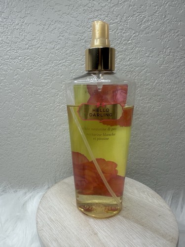 VICTORIA'S SECRET HELLO DARLING Body Mist Spray 8.4OZ AS PICTURED READ