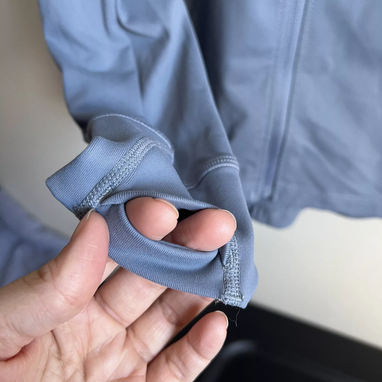 lole thumbhole zipper active athletic jacket