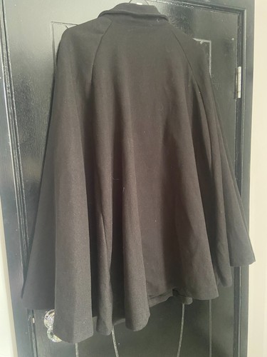Women's Shein Black City Chic Cape Poncho Wrap London Paris Swing Jacket 4XL - Picture 7 of 10