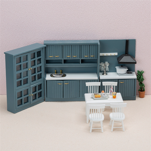 miniature functional kitchen