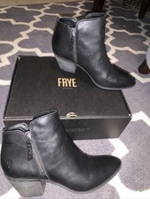 frye judith zip bootie