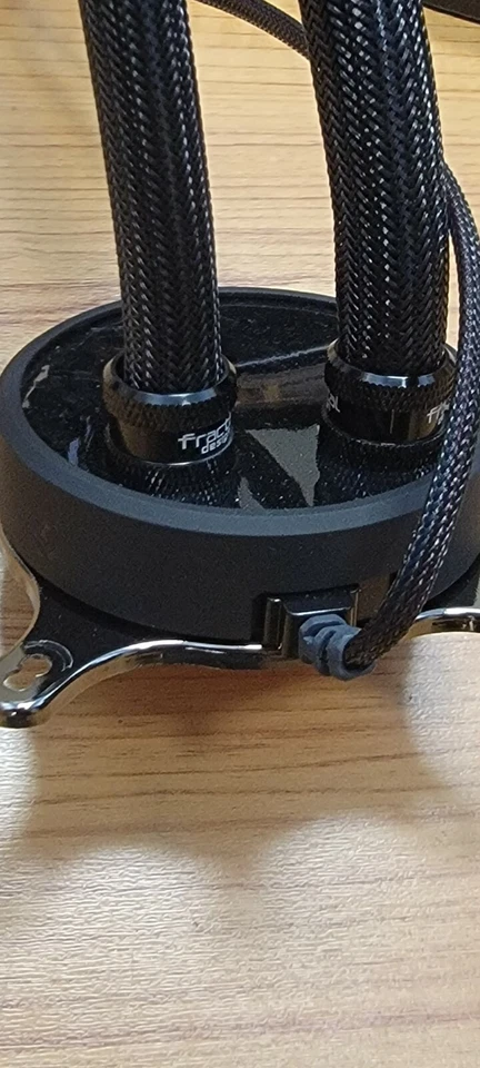 FRACTAL DESIGN FD-WCU-CELSIUS-S24-BK Fractal Design Celsius S24 - Image 4 of 4