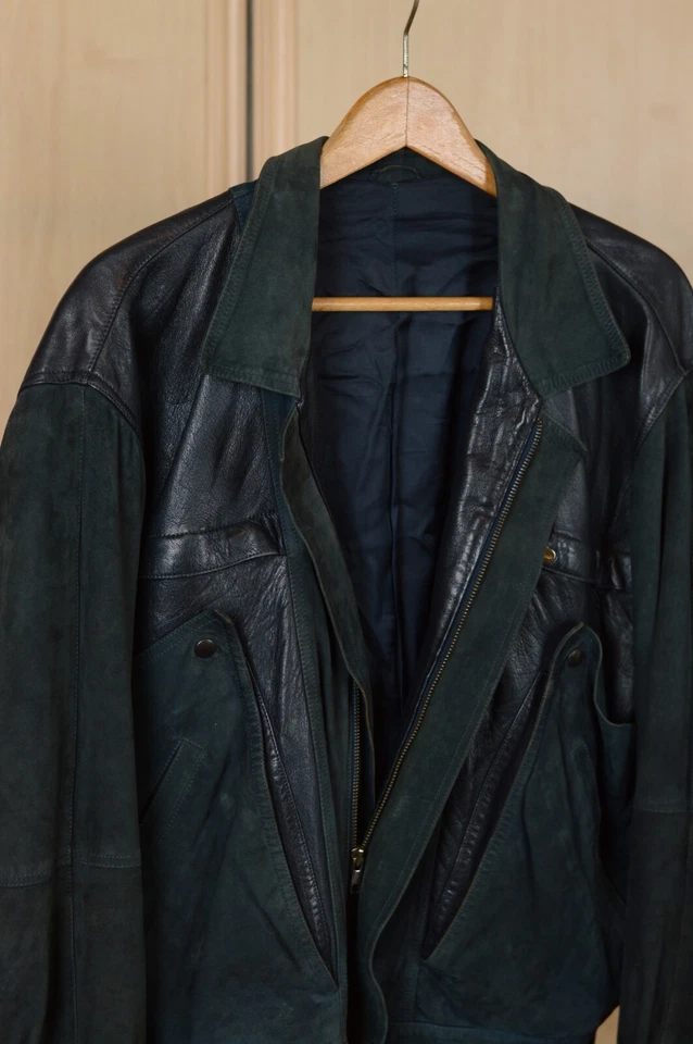 Vintage 90s Rare Italian LEONARDO Black Navy Biker Jacket Size 50 - Image 2 of 4