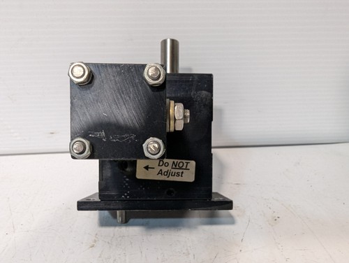 Rotomation X2-45-CW-S5-C1-1/8-3-P-E Pneumatic Actuator, Made in US - Picture 4 of 6