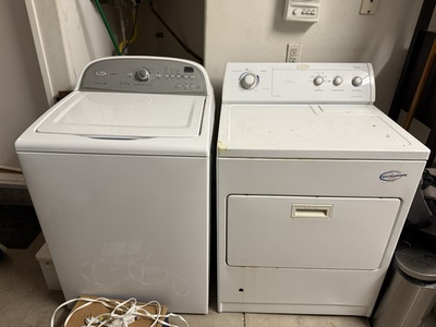 #ad Whirlpool Cabrio amp; Ultimate Care II Top Loading Electric Washer Dryer Set White $250.00