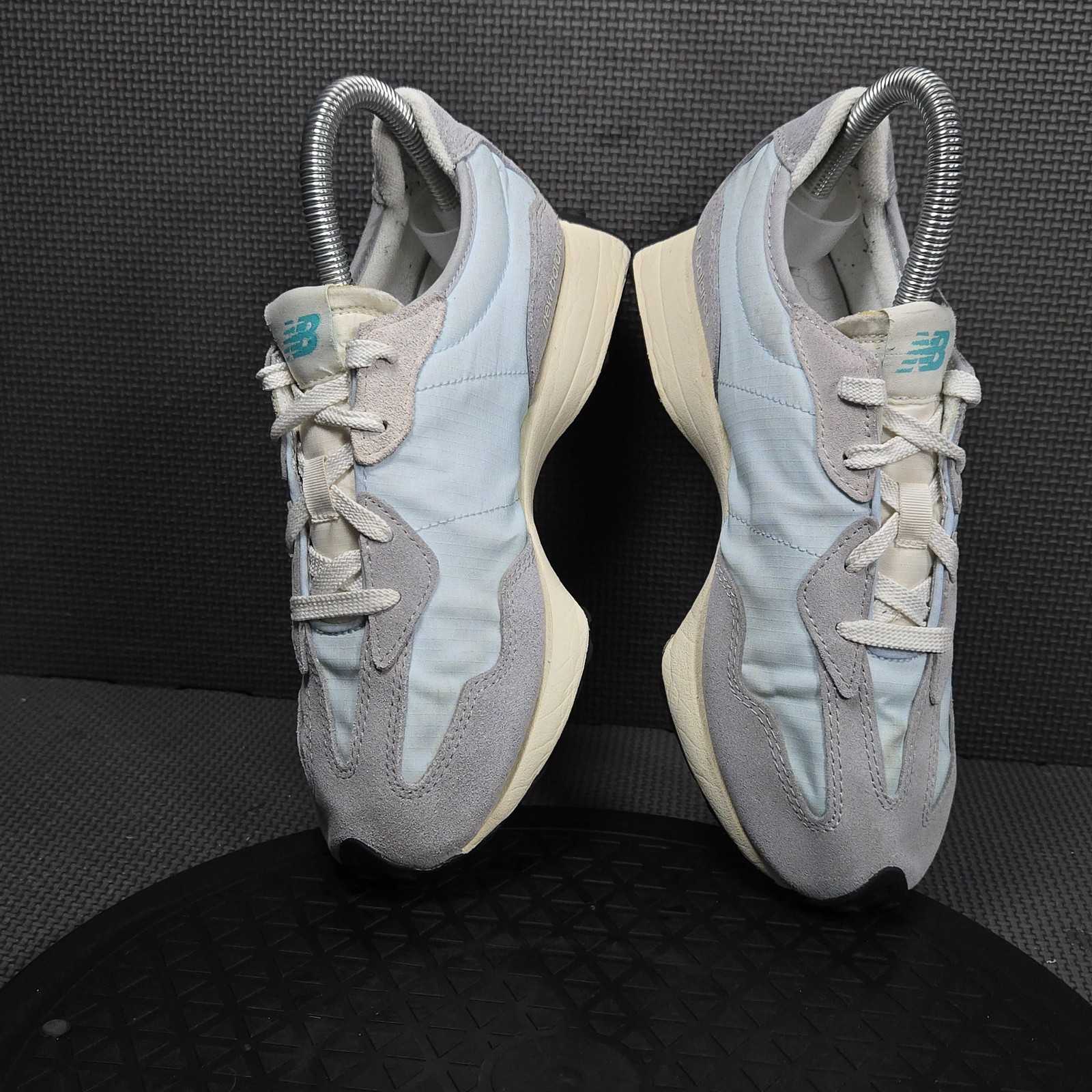 New Balance 327 Shoes Youth Size 4 Blue Gray Suede Low Top Sneakers GS327VK thumbnail 5