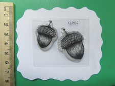 Pair of Acorns - 2 Cling Stamps - compatible with lavinia