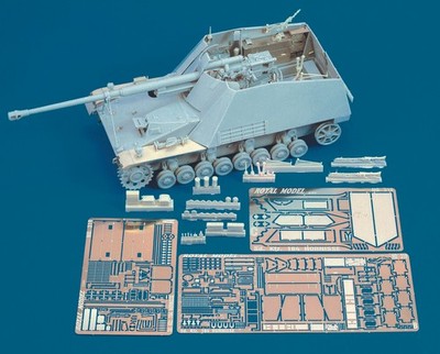 Royal Model RM319 - 1:35  Hornisse-Nashorn  Sd. Kfz. 164-part1° - Zubehör - Neu