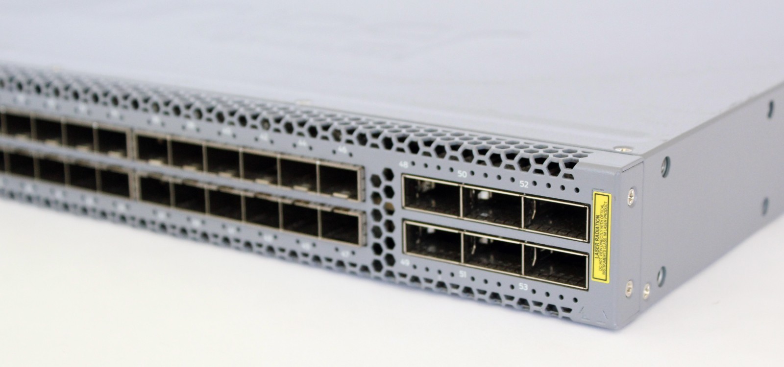 Juniper QFX5100-48S-3AFI 48-Port 10G SFP+, 6-Port QSFP+ Dual AC