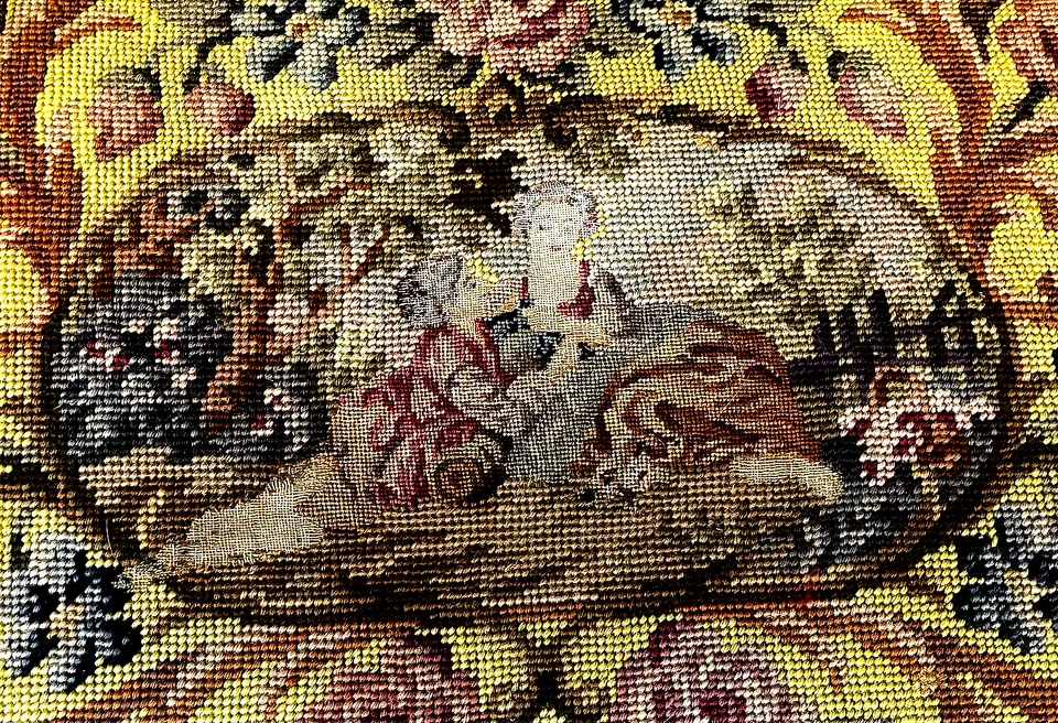 Banco tocador tallado vintage francés estilo Luis XV madera dorada con forma de riñón Foto 3 de 4