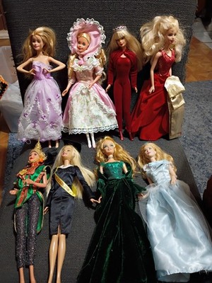 Lot Of 8 Barbie Dolls (Lot #7)