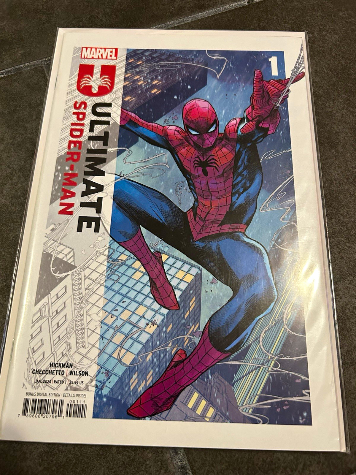 Marvel Ultimate Spider-Man #1 (2024) Hickman & Checchetto first print