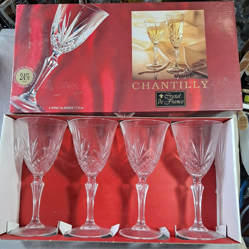 Chantilly Wine Glasses, 2 sets x4, Crystal de France, 24% lead crystal, boxed - Picture 1 of 7