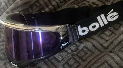 Bollé Alien Adjustable Ski Snowboard Goggles Black Frame Purple Lens