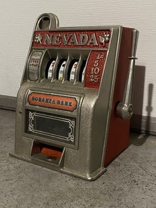 Collectible Nevada Las Vegas Vintage 4 Reel Countertop Slot Machine Metal Case