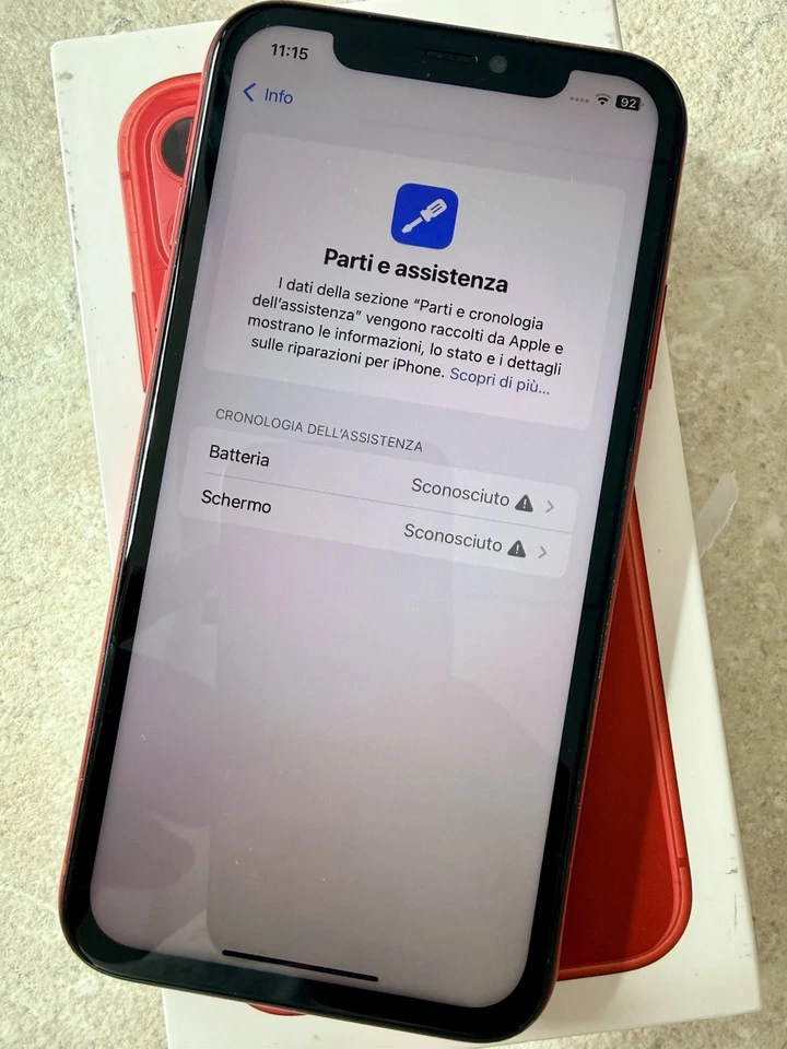 Apple iPhone 11 (PRODUCT)RED - 64GB (Senza operatore) A2221 (CDMA + GSM) - Immagine 2 di 4