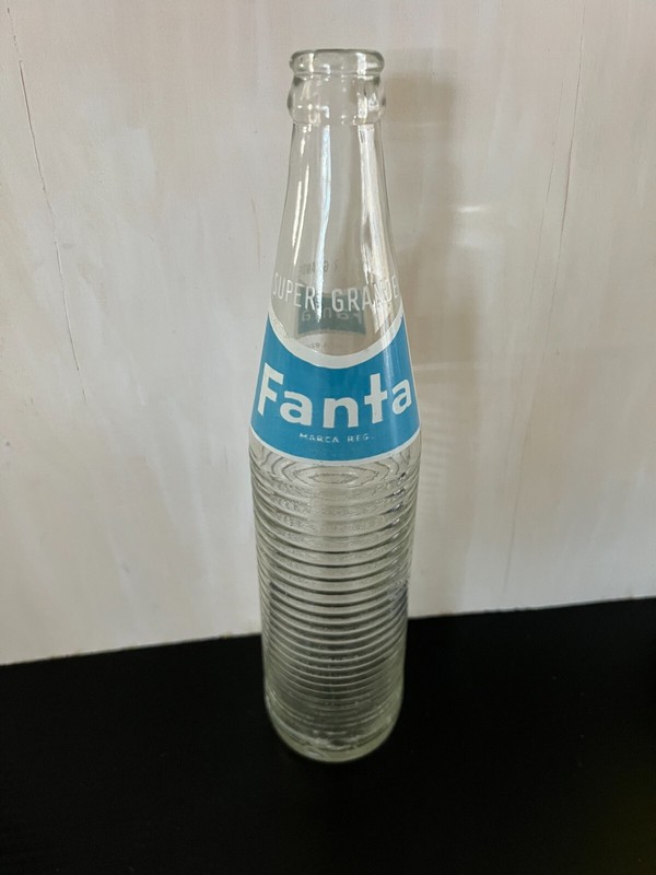Fanta  Soda Bottle - Super Grande - 1970 - Hecho En Mexico