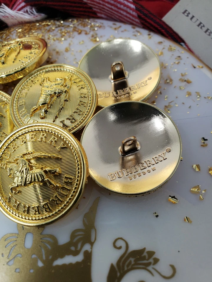 BURBERRY GOLD METAL BUTTONS 6 x 25MM Coats Sweaters Cardigan Women Men Boy Girl - Image 2 of 4