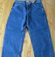 LEI Jeans Relaxed 33X30 Bootcut 6 Pockets Med/Dark Denim NWT Super NICE!