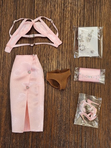 Integrity Toys - Pink Glam - Adele Makeda - Complete Outfit