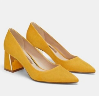 Zara Pointed-Toe Suede Block Heel Pumps in Yellow size 36
