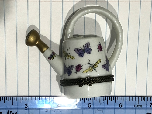 Enesco The Garden Lane Watering Can Hinged Trinket Box by Winterthur 1995  EUC - Picture 1 of 7