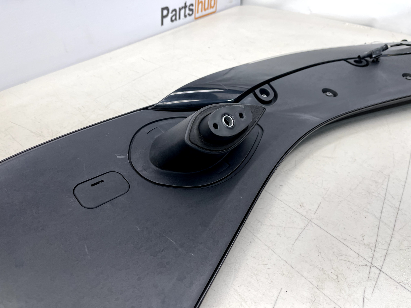 2014-2020 BMW i8 I12 Coupe Rear Left Driver Side Molding Panel Turn Signal