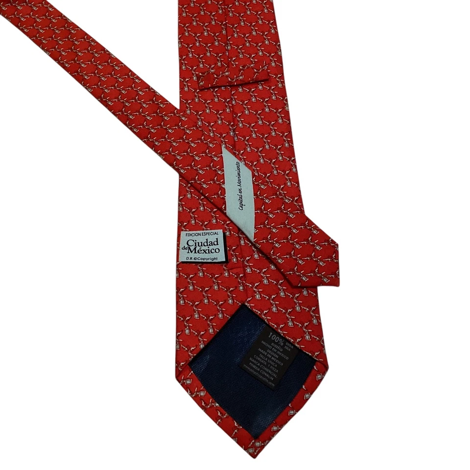 Corbata PINEDA COVALIN Para Hombre 100% Seda XL MÉXICO Lujo Geométrica Roja/Gris Usada en Excelente Condición Foto 3 de 3