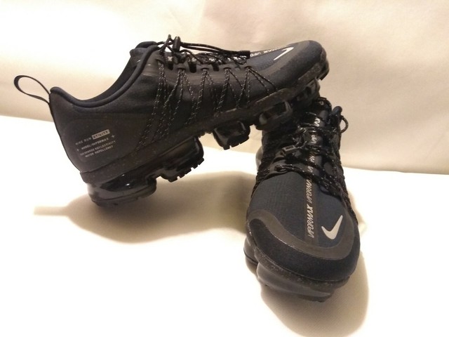 nike vapormax aq8810