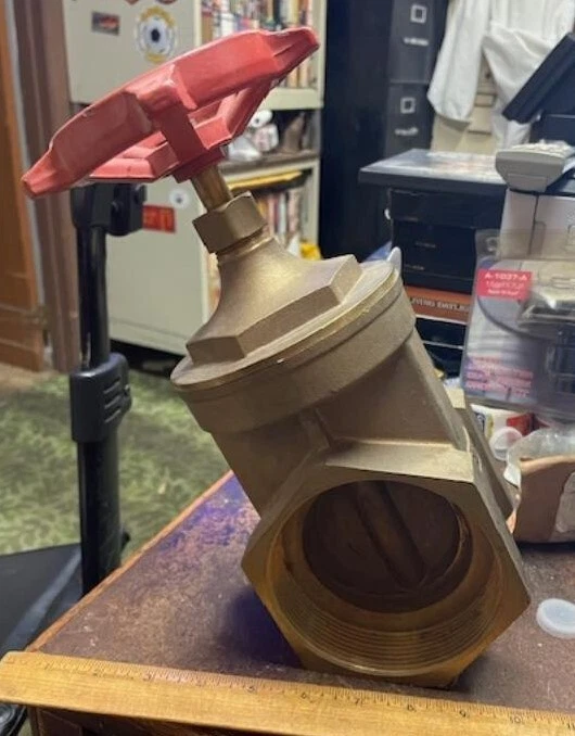 RWV – 4” Threaded Bronze Gate Valve - P/N: 267 (NOS) - Image 4 of 4