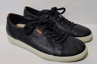 Ecco Sneaker Womens Size 8 Black Soft Leather Lace Up Comfort Shoes