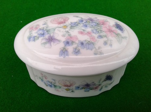WEDGWOOD “ANGELA” SELECTION. - Picture 11 of 45