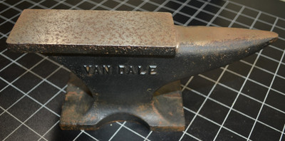 VAN DALE - FLEMING MFG. - HOBBY ANVIL - 9 1/3#