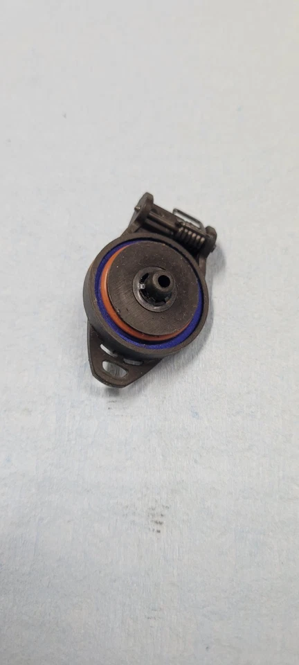 Team Associated Fuel Tank Cap Only 78cc. For RC10GT/NTC3 ASC7719 - Image 2 of 3