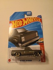 Hot Wheels 2025. HW Hot Trucks 9/10. 83 Chevy Silverado. 157/250. Grey
