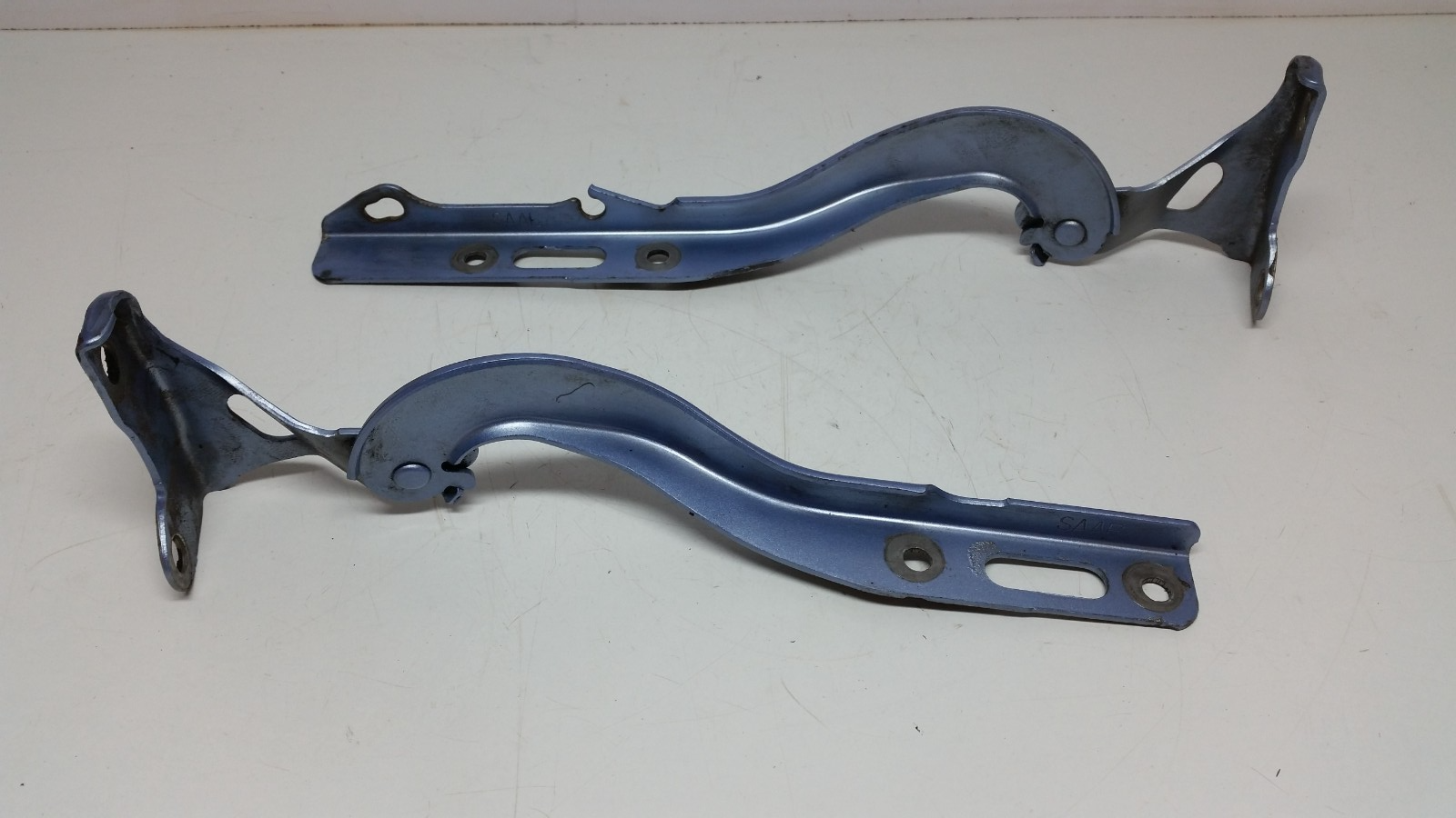 HONDA JAZZ 2001-2007 DSI  SPORT PETROL 1.4L Bonnet Hinges Front  1 x Pair