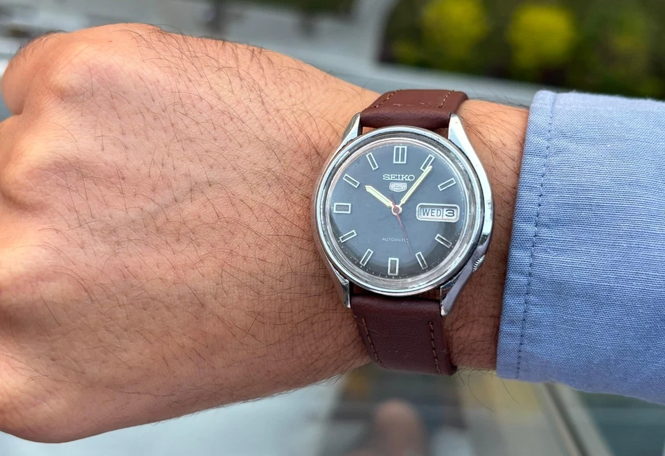 Vintage Seiko 5 Automático || Esfera Negra || Reloj Hombre Vintage || Foto 4 de 4