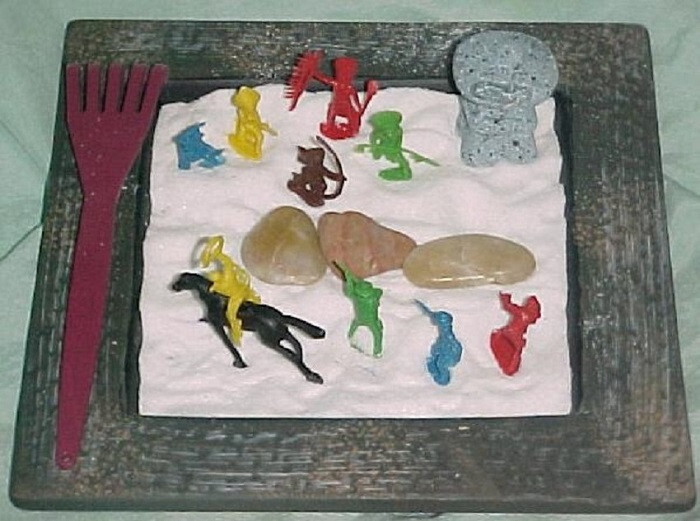 Very Soothing MINIATURE ZEN GARDEN for Office Desk or Home *NEW in BOX ...