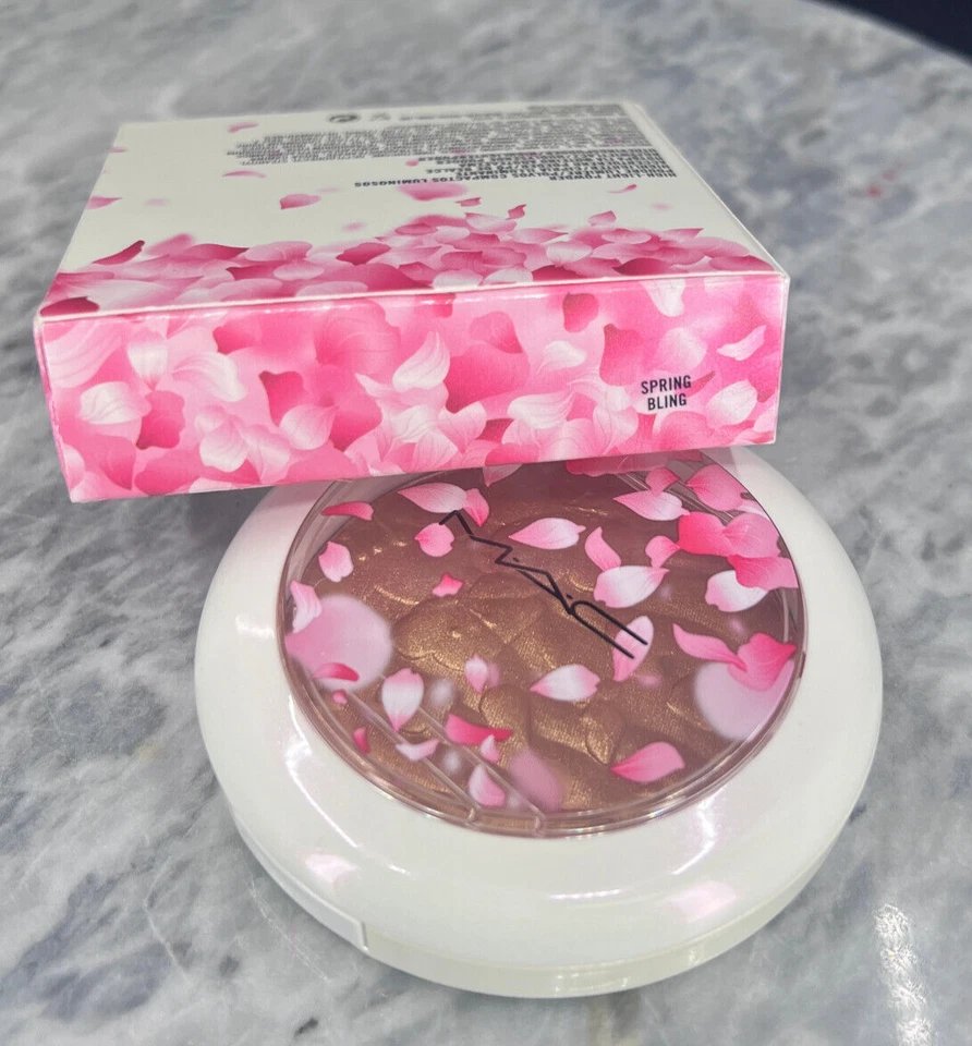 MAC Highlight Powder Mineralize Skinfinish Highlighter Bronzer SPRING BLING NIB - Image 3 of 4