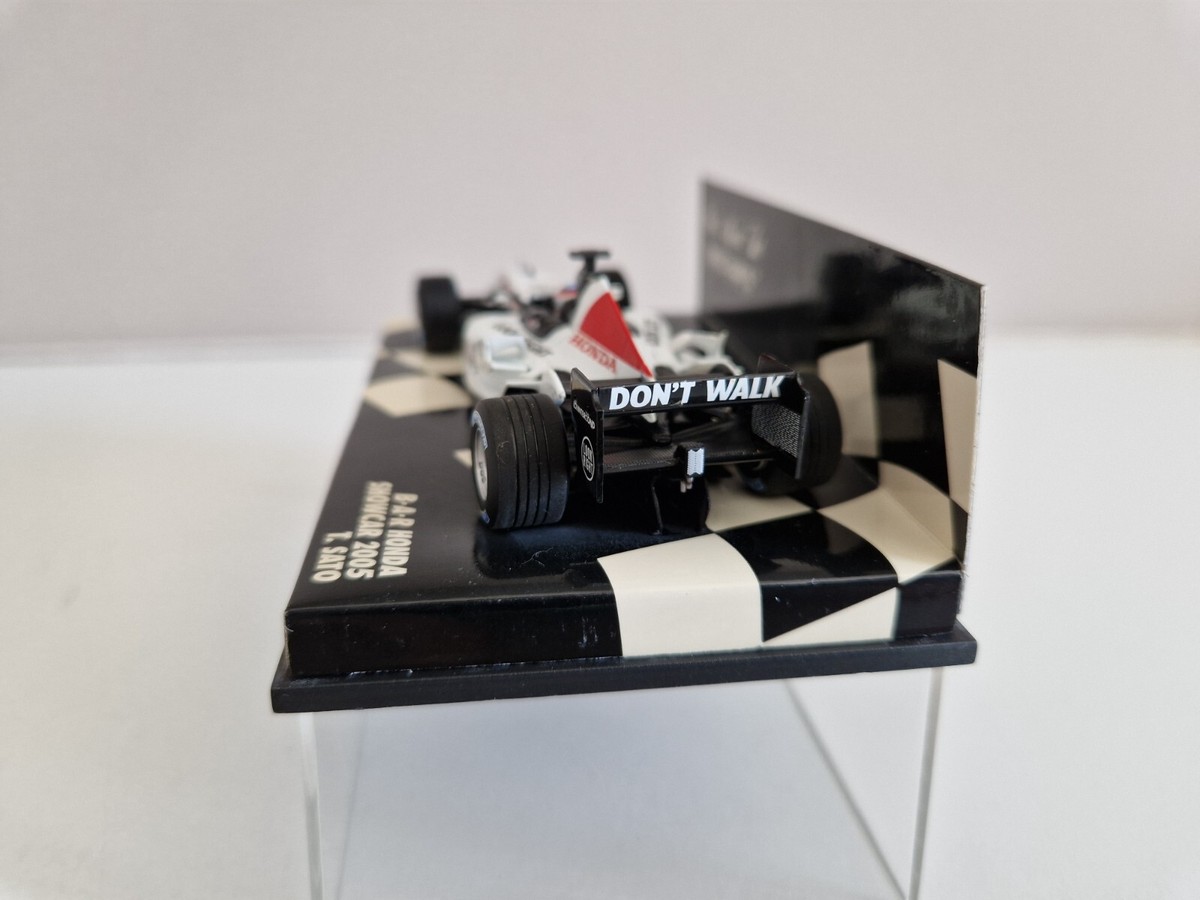 Minichamps 1/43 BAR Honda 006 T. Sato - 2005 Showcar - 400050074