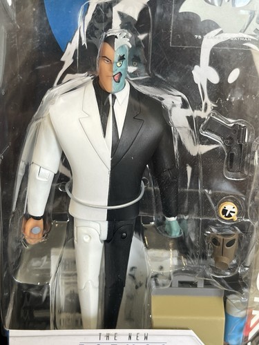 Batman New Adventures Two Face Harvey Dent Actionfigur DC Sammlerstück Spielzeug Neu in Verpackung - Bild 2 von 7