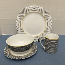 Ted Baker Portmeirion Langdon Dinnerware Place Setting - Black - 4 pieces