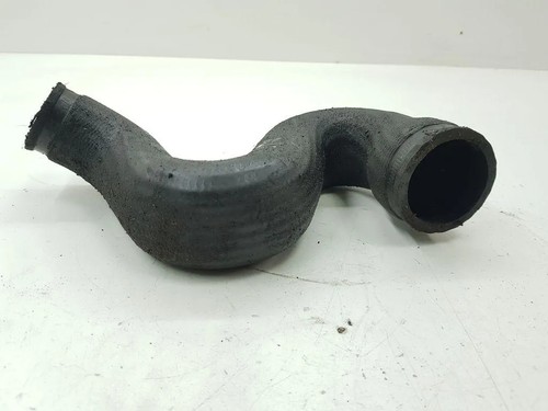 VW PASSAT Variant B5 3B5 Ladeluftkühlerschlauch 1.90 Diesel 85kw 1998 34810464