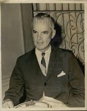 1963 Press Photo Interstate Oil Compact Commission member Matthew Welsh