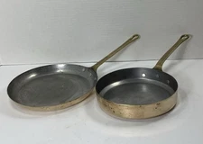 RARE Set Of 2 French Copper Style Brass Skillets Fry Pans W/ Brass Handles 6” 7”