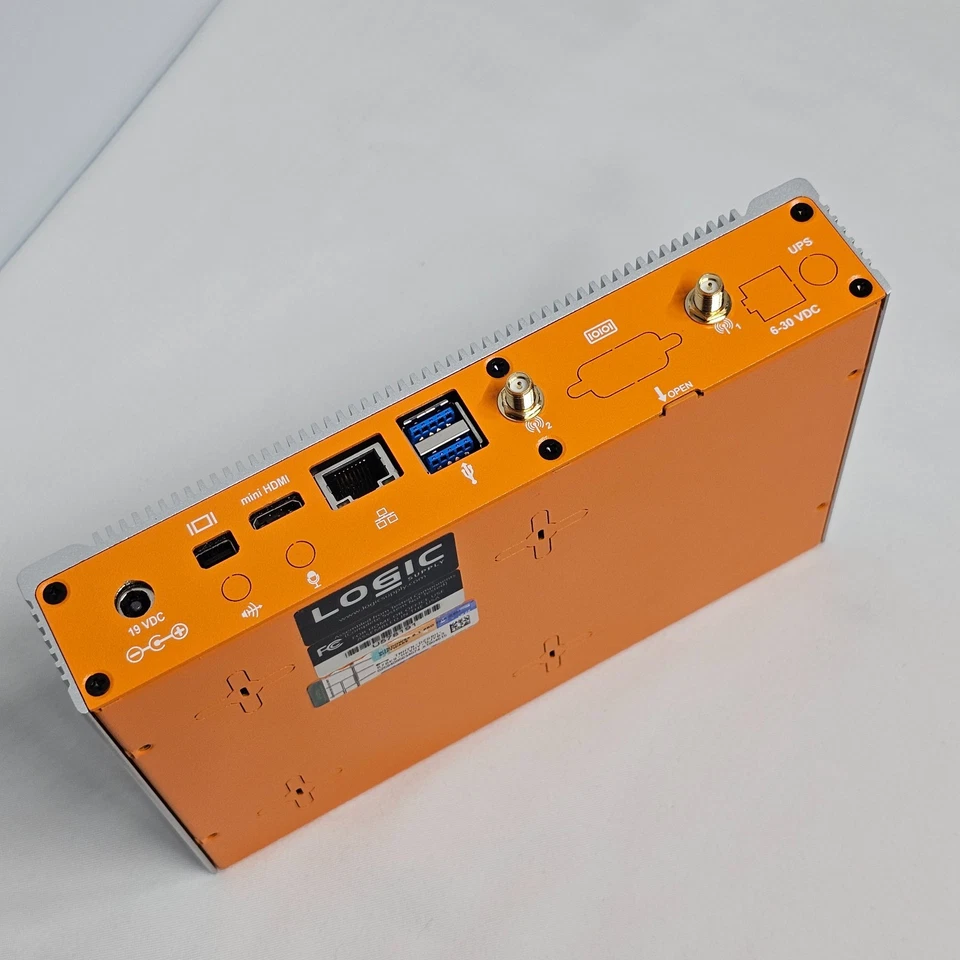 New LGX ML320 Fanless Haswell NUC Mini PC Industrial Grade Computer Chassis READ - Image 3 of 4