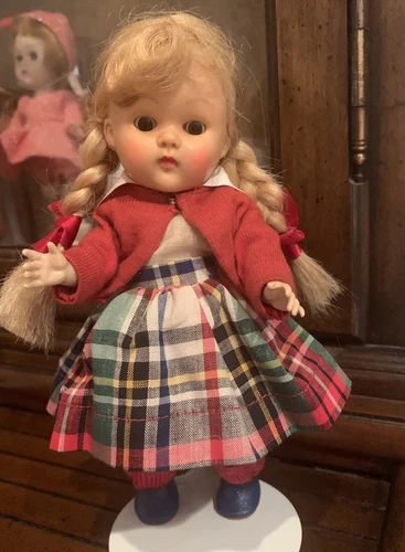 Vogue Ginny Strung Doll “Eve” #36 1952  High Color Skinny Braids Tightly Strung