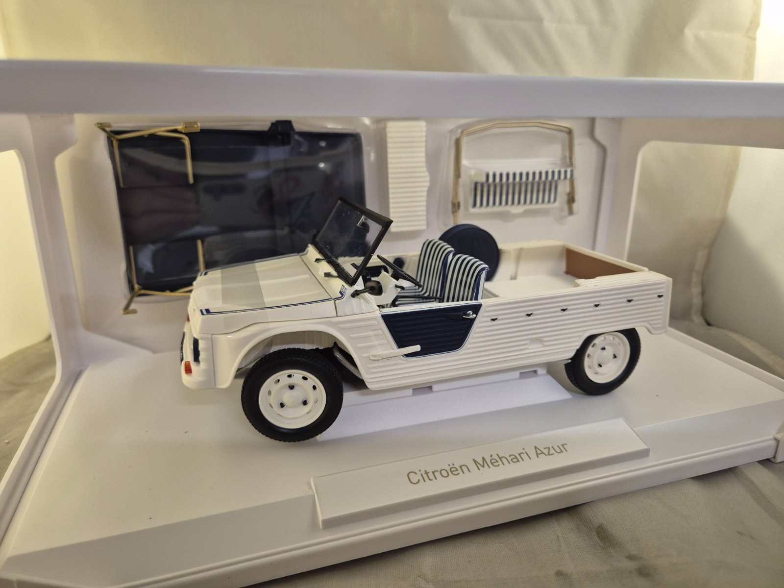Norev 181800 Citroen Mehari Azur 1983 metal de collection