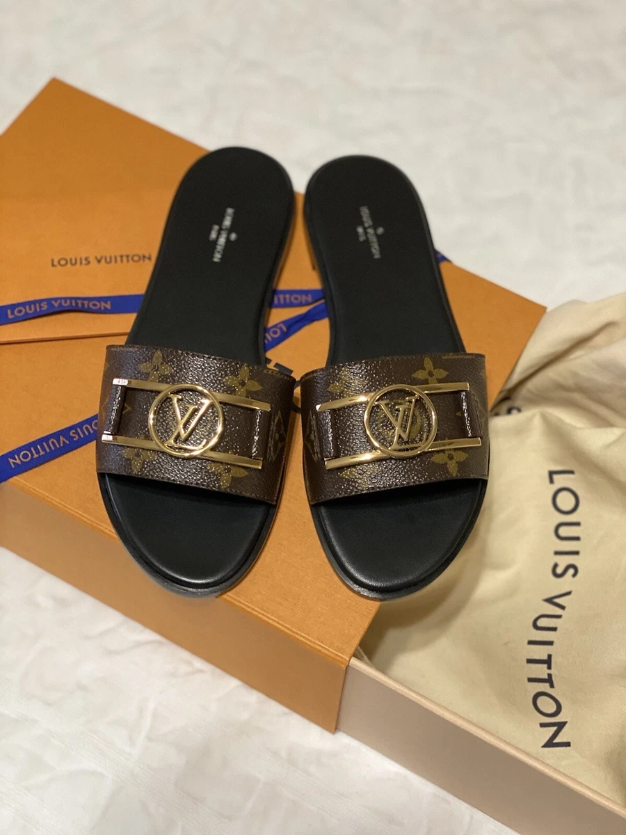 LOUIS VUITTON Brown Monogram Slides Size 37,5