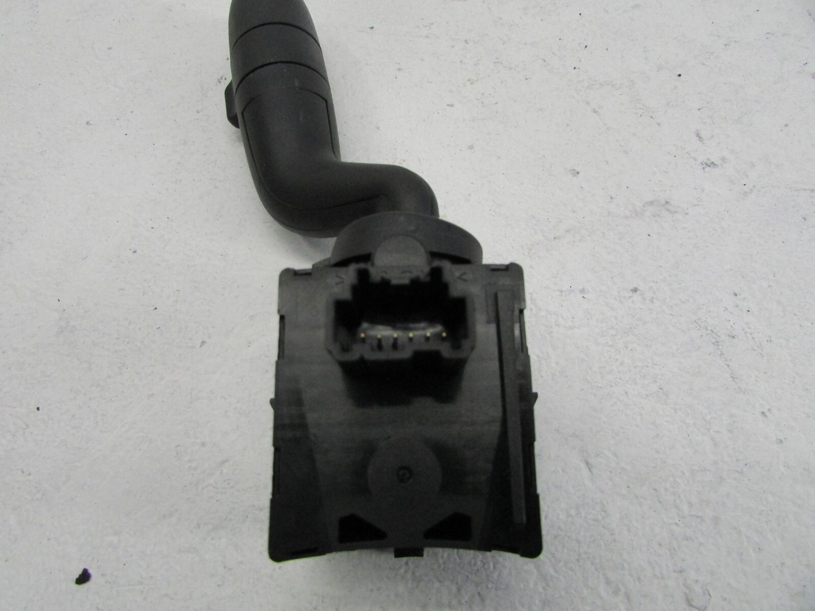 Jaguar XK 2006 to 2007 Turn Signal Switch 2W9313335AF or Xr855434  